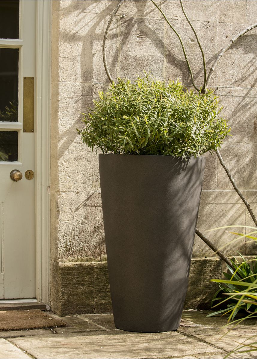 Black Brown Conical Planters