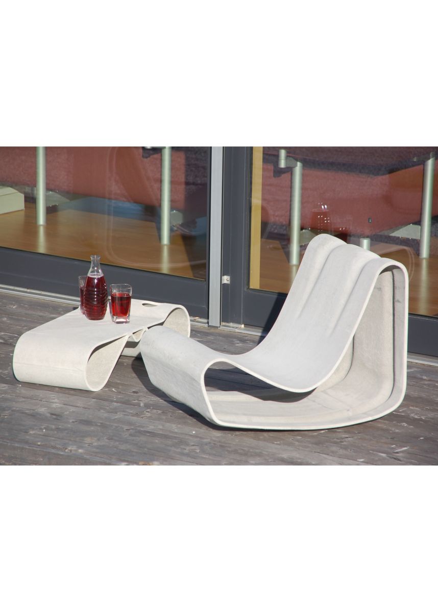 Loop Garden Chair by Willy Guhl