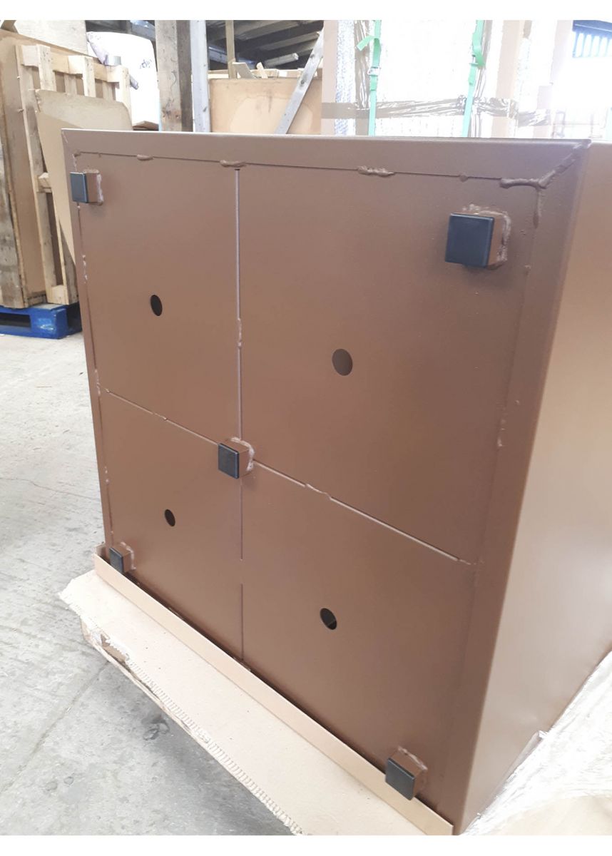 steel planter box 