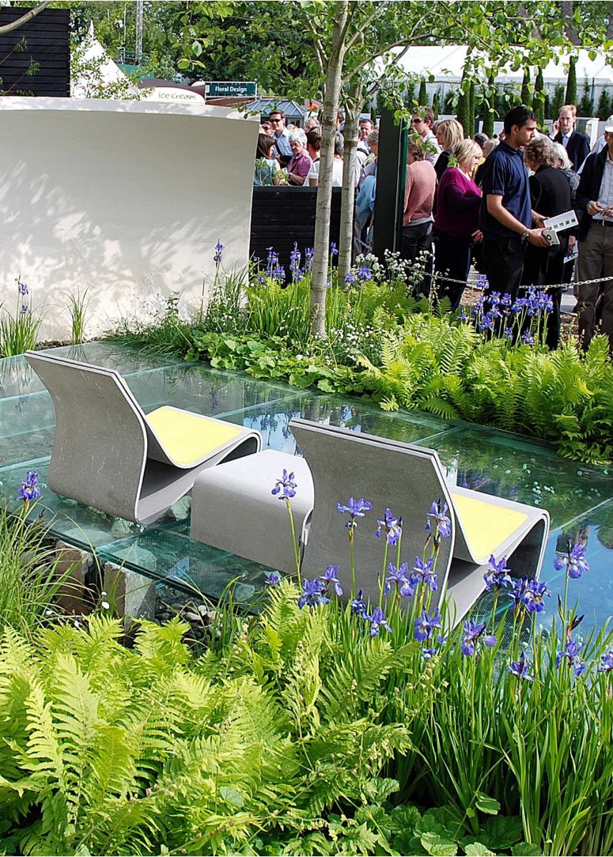 Sponeck at the Chelsea flower show 2009
