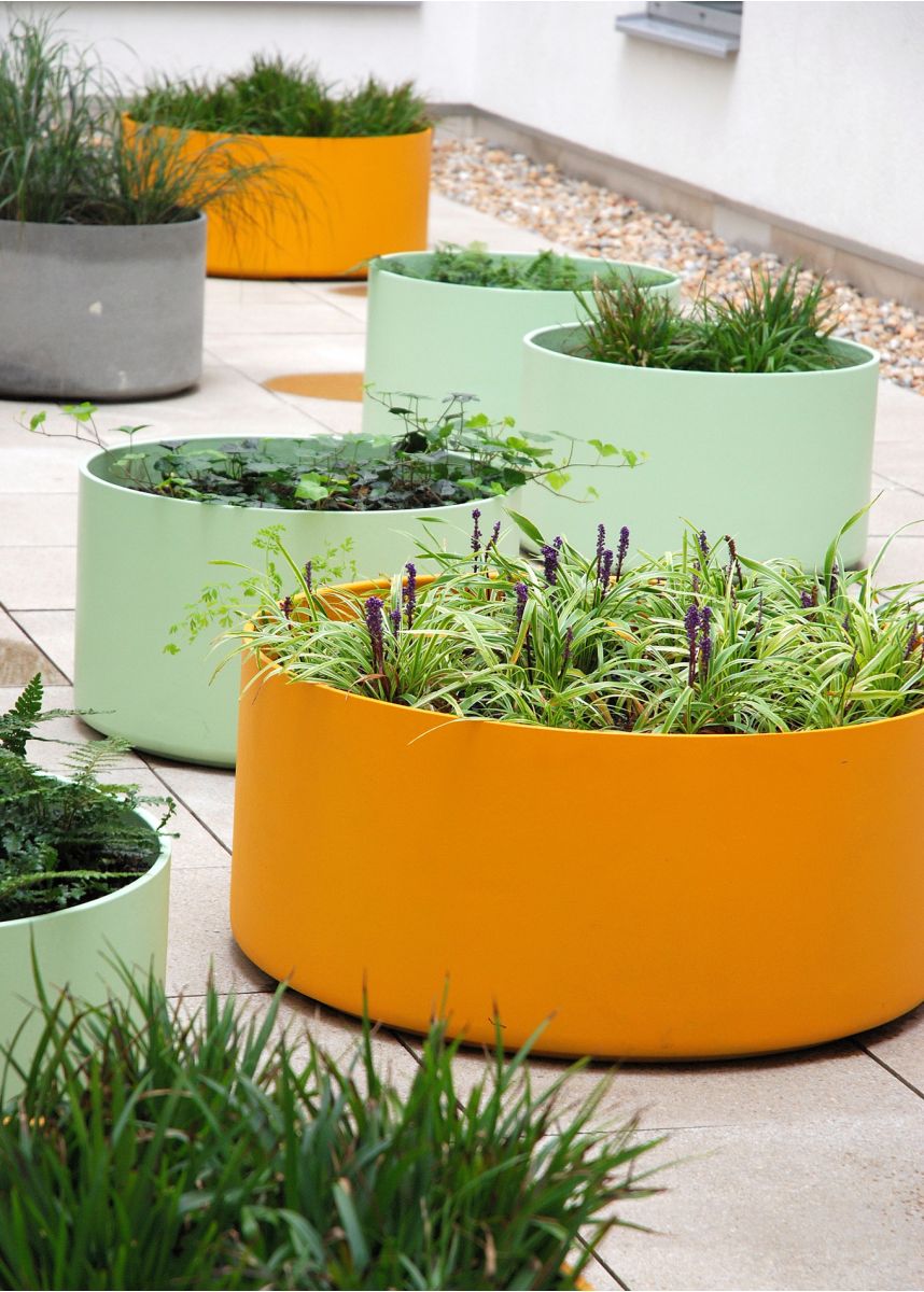 Coloured FRC round plant pots