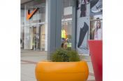 Custom Coloured Composite Boulevard Planters