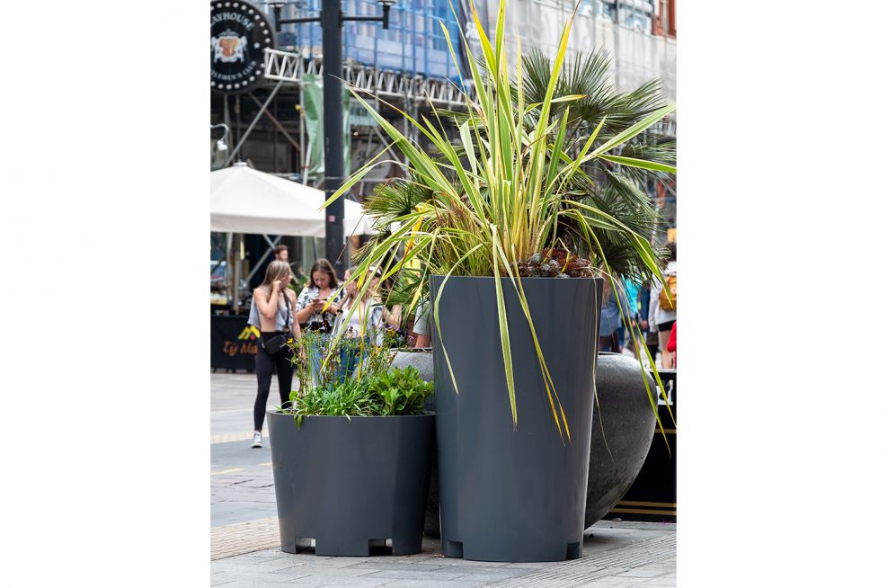 Steel planters for high-street spaces