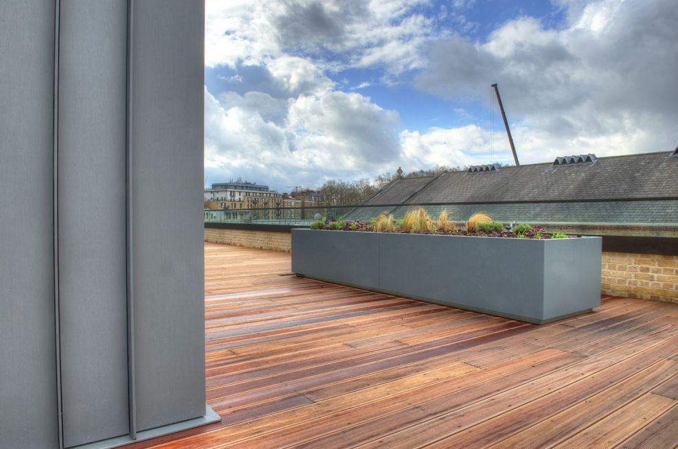 Zintec Steel Powder Coated Planters With Polyester Powder Coating