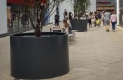 Polyester powder coated aluminium planters