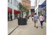 Aluminium planters for pavements and outdoor areas