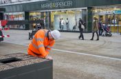 2 Section Lid to be deployed at Cheltenam High Street