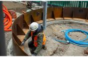 Reinforced corten planters for street spaces