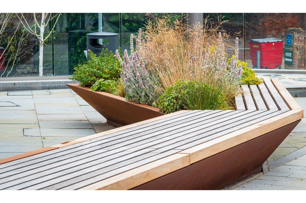 Corten planter with FSC hardwood bench