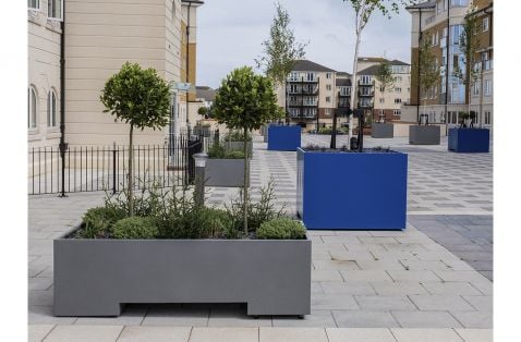 Polyester powder coated steel planters