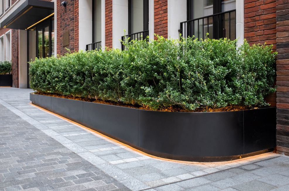 Sectional planter with integrated LED lighting