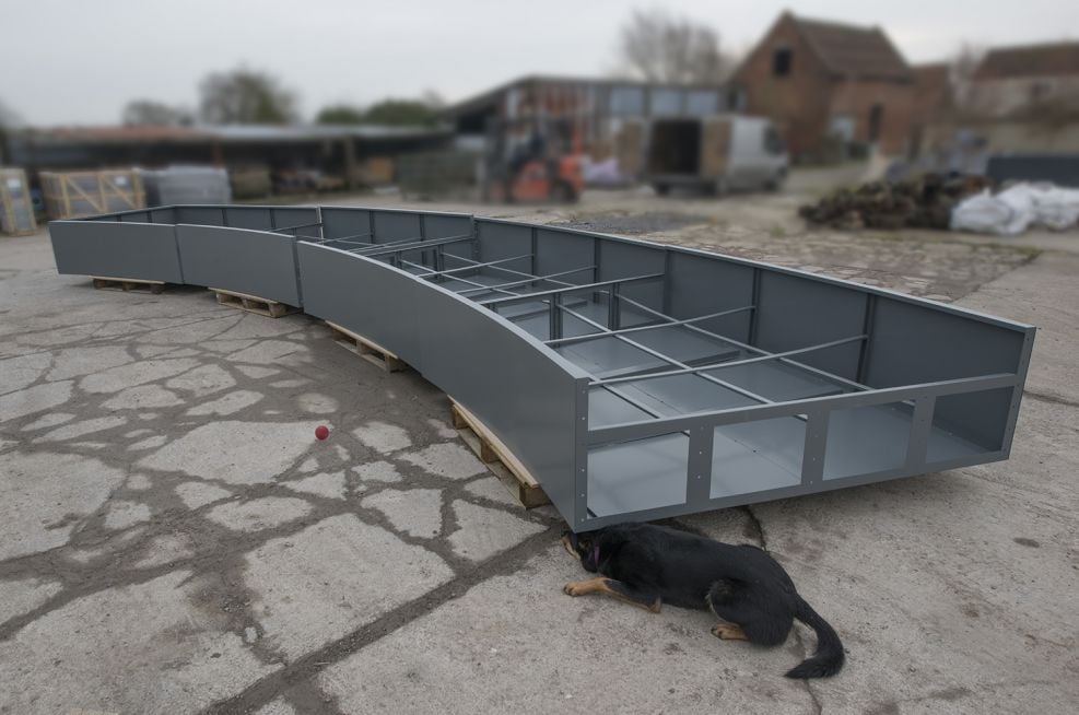 4 Sections Of The Extra Large Arc Planters Steel Frame
