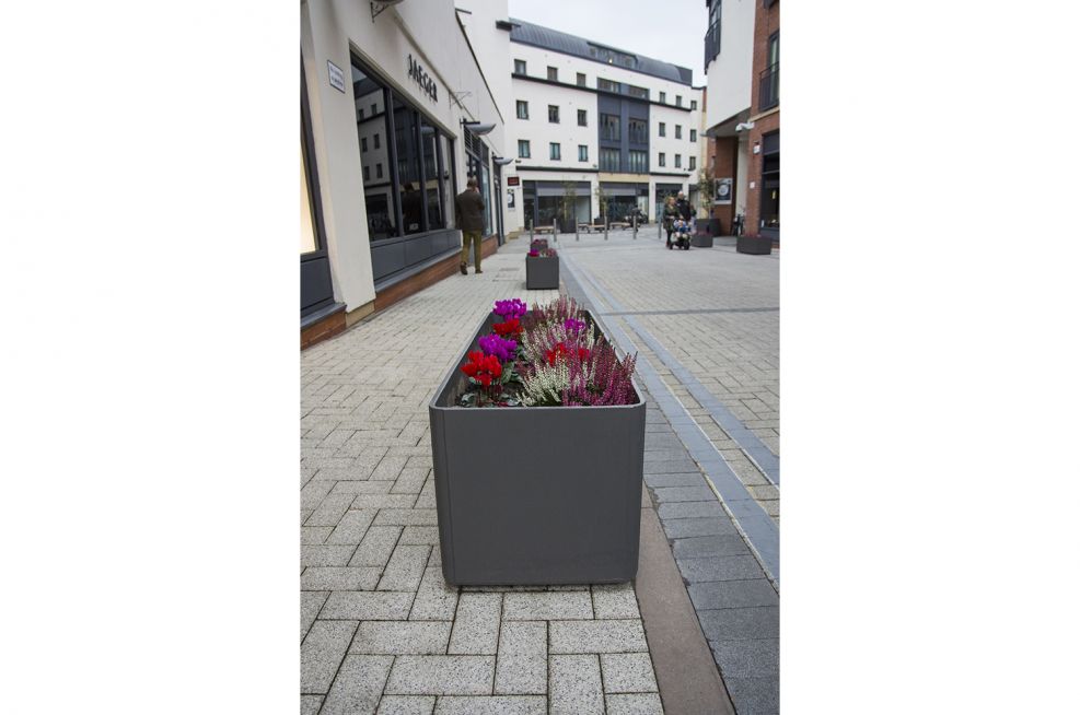 Delta 45 Trough Planters Can Hold 260 Litres
