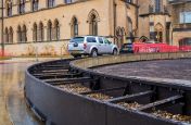 Stone-clad steel planter framework