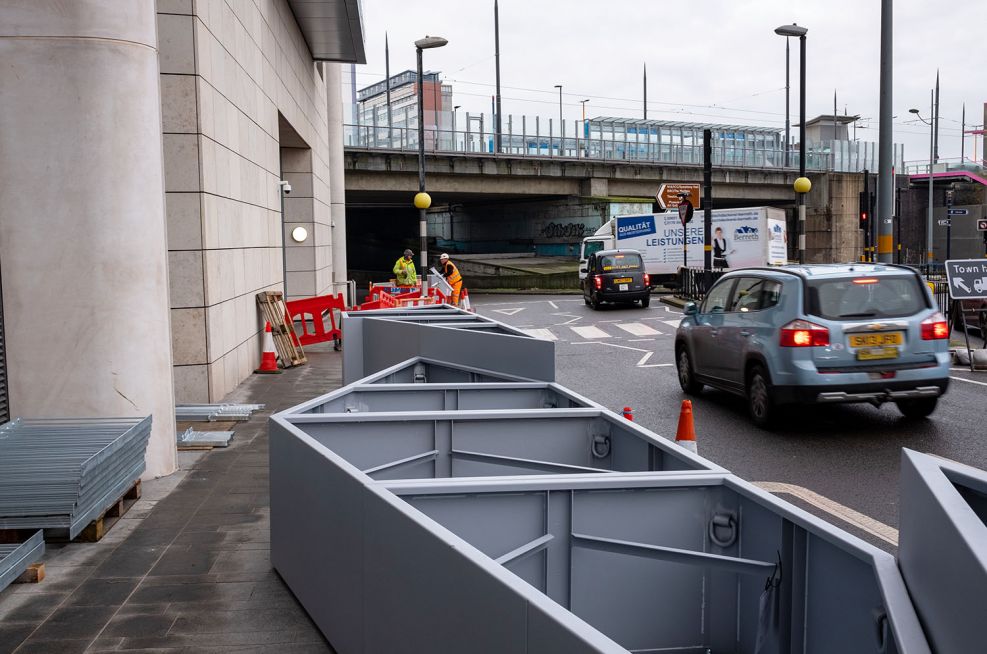 Roadside barrier security planters