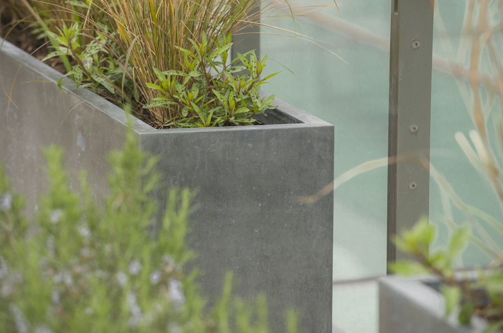 External Small Round Planters Made From Zinc