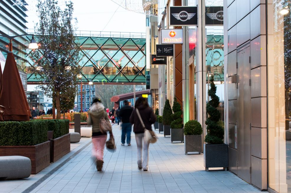 IOTA Bespoke Granite Planters Westfield Stratford City