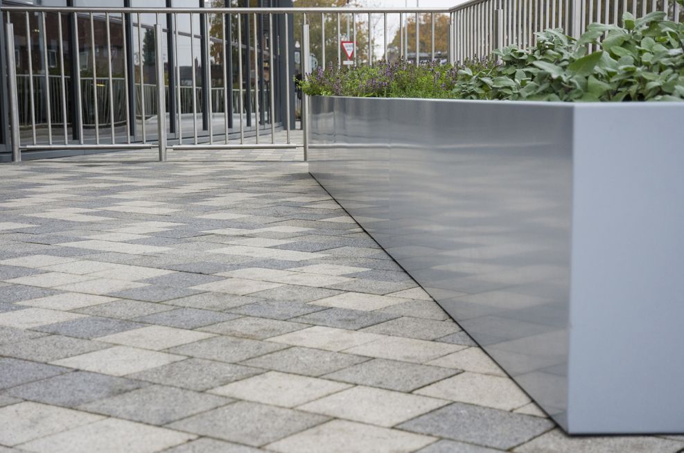 Polyester Powder Coated Steel Planters